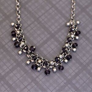 18 inch, Vintage Unkempt Black Beads Silver Tone Bib Necklace - G50